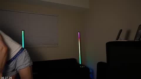 Snapshot of thestallionstud chatting on June 28, 4:29 am Carter online show from June 28, 4:29 am