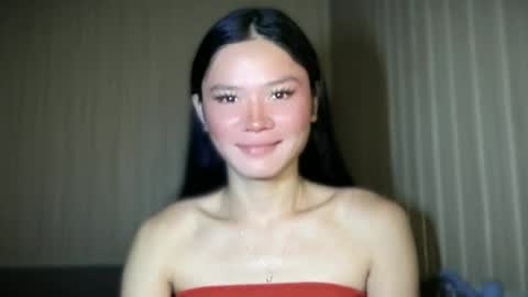 Snapshot of thesweetgirlugly_lilly chatting on June 14, 8:22 pm thesweetgirlugly_lilly online show from June 14, 8:22 pm