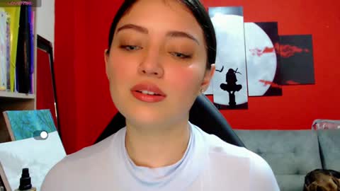 Snapshot of thesweethari chatting on January 30, 6:56 am I dont do real meetings My bio online show from January 30, 6:56 am