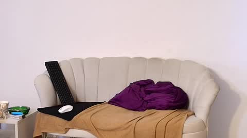 Snapshot of thetopalex chatting on November 16, 5:35 am TheTopAlex online show from November 16, 5:35 am