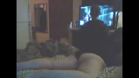 Snapshot of theunbound07 chatting on October 17, 1:14 pm theunbound07 online show from October 17, 1:14 pm