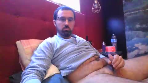 Carlos1990 online show from December 17, 3:12 am