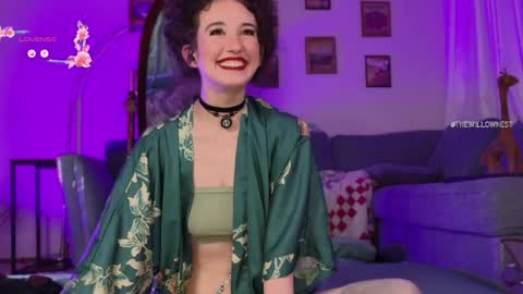 thewillownest online show from May 1, 2:10 pm