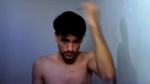 thiago22bk online show from January 11, 5:07 pm