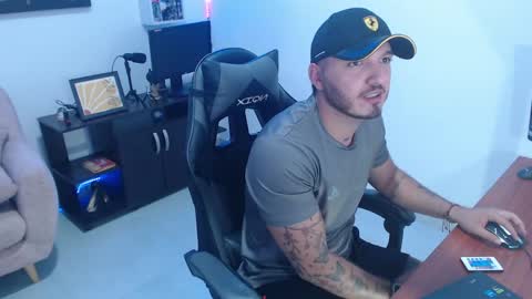 thiago_420 online show from May 23, 11:31 pm