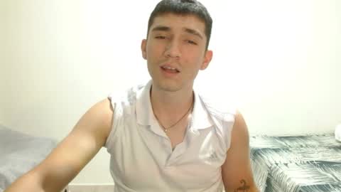 Snapshot of thiago_deseo69 chatting on May 31, 1:14 am thiago_deseo69 online show from May 31, 1:14 am