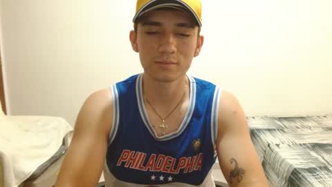 Snapshot of thiago_deseo69 chatting on June 5, 10:26 pm thiago_deseo69 online show from June 5, 10:26 pm