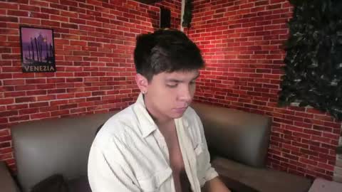thiago online show from May 27, 12:24 pm