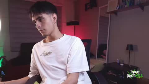 Snapshot of thiago_rockwell chatting on February 25, 2:36 am Thiago online show from February 25, 2:36 am