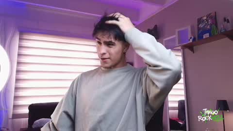 Snapshot of thiago_rockwell chatting on March 4, 2:53 pm Thiago online show from March 4, 2:53 pm