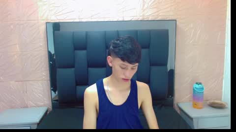 Snapshot of thiago_twink38 chatting on November 7, 4:34 am thiago_twink38 online show from November 7, 4:34 am