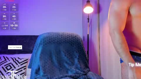 Snapshot of thiagoferrari1 chatting on June 23, 3:37 am thiago online show from June 23, 3:37 am