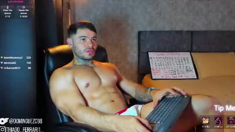 Snapshot of thiagoferrari1 chatting on July 14, 2:05 am thiago online show from July 14, 2:05 am