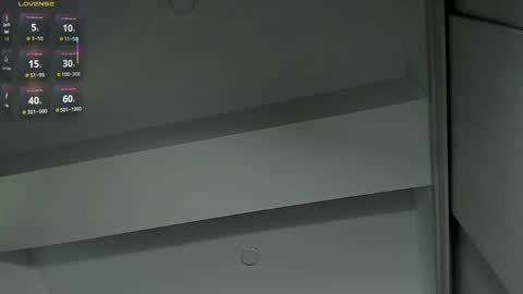 THIAGO MENESES online show from April 26, 2:37 pm