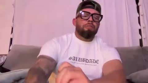 Snapshot of thiccbull12 chatting on June 4, 9:48 am thiccbull12 online show from June 4, 9:48 am
