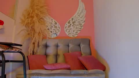 Lexxy online show from December 5, 12:14 pm