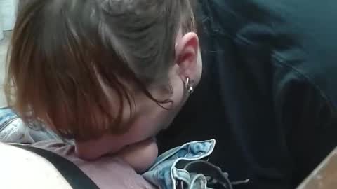 Snapshot of thick_dom chatting on December 23, 12:08 am Thick Dom online show from December 23, 12:08 am