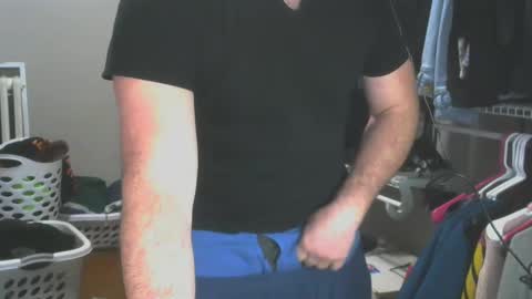 Snapshot of thickandnerdy1129 chatting on March 3, 7:43 am thickandnerdy1129 online show from March 3, 7:43 am