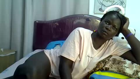 thickassvillageebony online show from April 27, 2:53 am