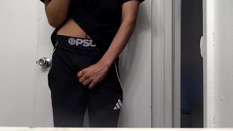Snapshot of thickbigdick789 chatting on October 2, 6:48 pm thickbigdick789 online show from October 2, 6:48 pm