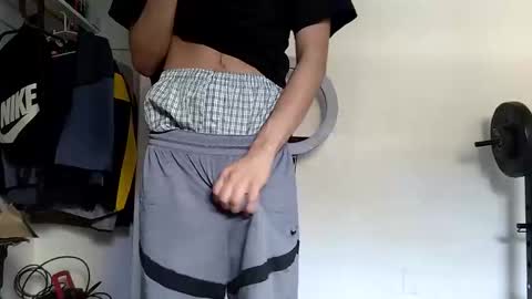 Snapshot of thickbigdick789 chatting on October 19, 11:38 pm thickbigdick789 online show from October 19, 11:38 pm