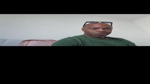 Snapshot of thickblackdick3 chatting on February 2, 9:08 am thickblackdick online show from February 2, 9:08 am