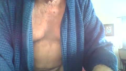 Snapshot of thickcockat71 chatting on January 5, 6:11 pm Thickcockat71 online show from January 5, 6:11 pm