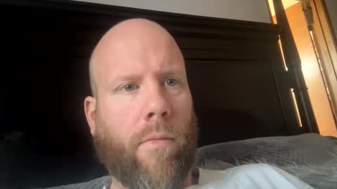 Snapshot of thickcockcali chatting on December 4, 8:29 pm CaliLove916 online show from December 4, 8:29 pm