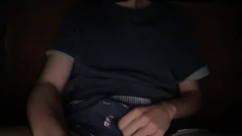 Snapshot of thickerbunny chatting on December 21, 9:22 pm thickerbunny online show from December 21, 9:22 pm