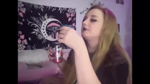 Snapshot of thickgingergoddess chatting on January 22, 10:50 am Ariel online show from January 22, 10:50 am