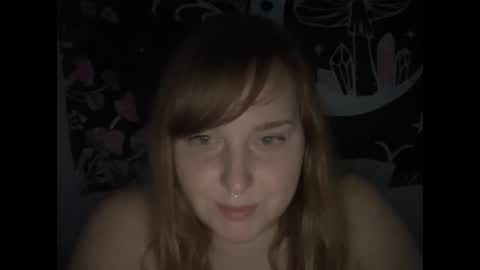 Snapshot of thickgingergoddess chatting on February 9, 5:40 am Ariel online show from February 9, 5:40 am