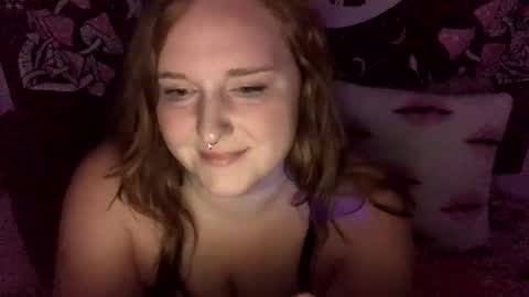 Snapshot of thickgingergoddess chatting on September 29, 4:39 am Ariel online show from September 29, 4:39 am