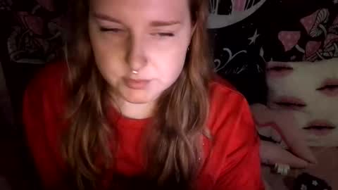 Snapshot of thickgingergoddess chatting on October 10, 3:27 am Ariel online show from October 10, 3:27 am