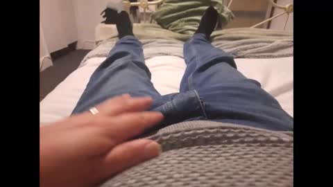 Snapshot of thicksingarters chatting on September 19, 7:03 pm thicksingarters online show from September 19, 7:03 pm