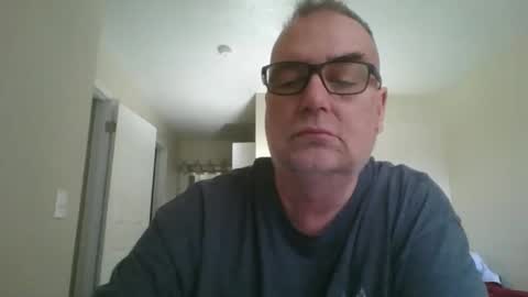Snapshot of thickwhiteload chatting on May 6, 3:06 pm thickwhiteload online show from May 6, 3:06 pm