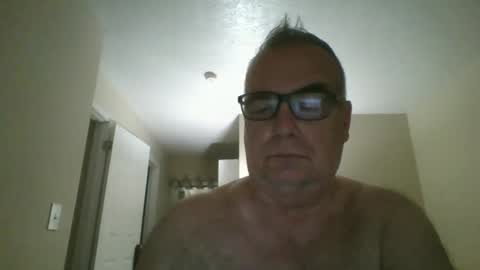 Snapshot of thickwhiteload chatting on June 5, 2:56 pm thickwhiteload online show from June 5, 2:56 pm