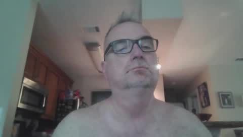 Snapshot of thickwhiteload chatting on June 21, 7:16 pm thickwhiteload online show from June 21, 7:16 pm