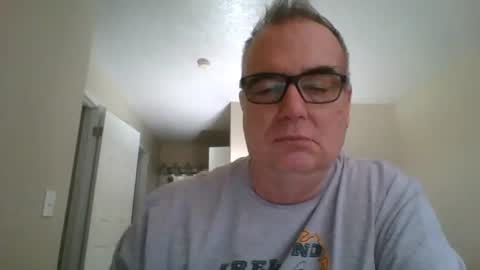 Snapshot of thickwhiteload chatting on July 10, 7:05 pm thickwhiteload online show from July 10, 7:05 pm