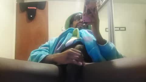 ThickWilly online show from December 14, 12:05 am