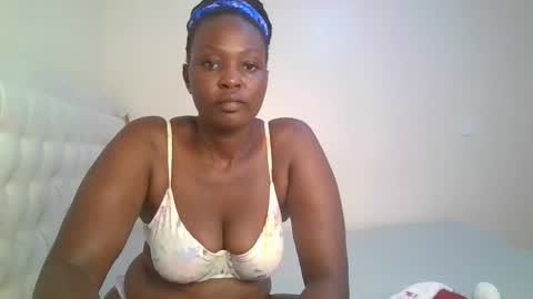 Rue online show from December 19, 9:05 am