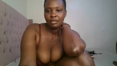 Rue online show from February 7, 12:25 am