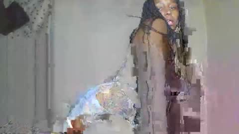 Snapshot of thickymamii chatting on May 16, 7:34 pm thickymamii online show from May 16, 7:34 pm
