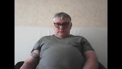 Snapshot of thierrysymp chatting on January 19, 9:55 am Thierrysymp online show from January 19, 9:55 am