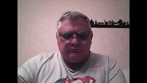 Snapshot of thierrysymp chatting on November 17, 4:35 pm Thierrysymp online show from November 17, 4:35 pm