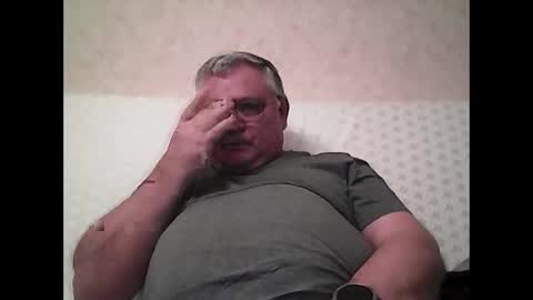 Snapshot of thierrysymp chatting on November 27, 5:04 pm Thierrysymp online show from November 27, 5:04 pm