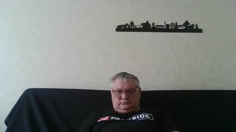 Thierrysymp online show from February 20, 10:16 am