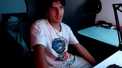 thieves_us online show from January 18, 5:20 am