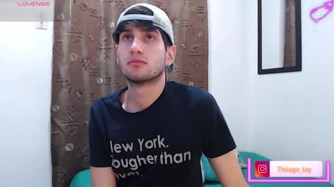 Snapshot of thiiago_tay chatting on September 14, 8:19 pm Thiiago online show from September 14, 8:19 pm