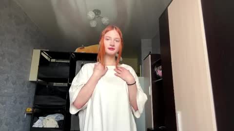 Emma online show from May 1, 9:25 am
