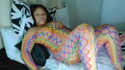 thiquekitten online show from April 21, 9:17 pm